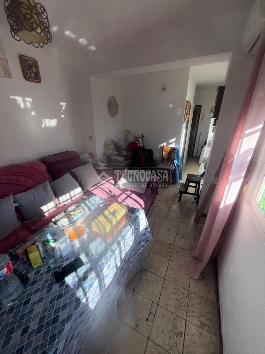 Dormitori de Pis en venda en  Huelva Capital amb Terrassa