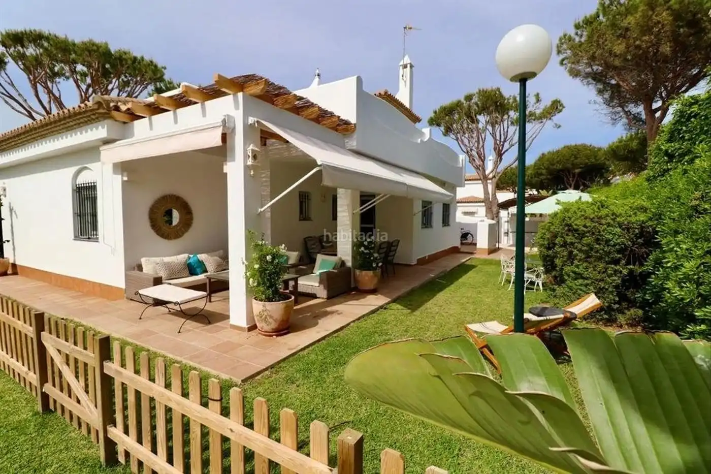 Villa mit Garten zur Miete in Calle Portugal 28, imagen 2