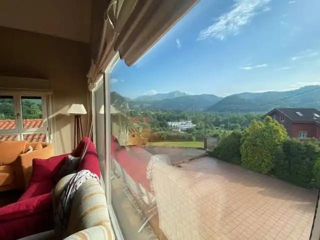 Exterior view of Houses for sale in Oviedo   with Heating and Private garden