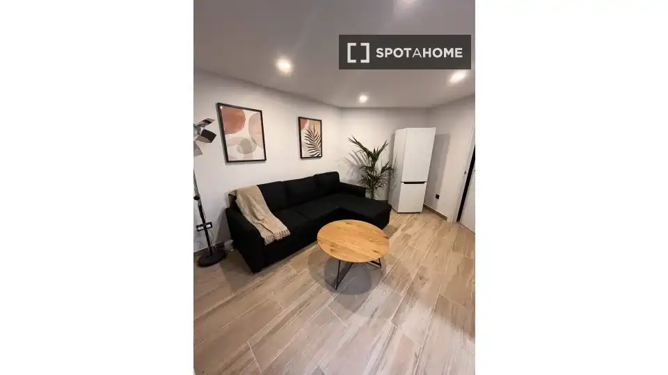 Habitació a Gavà, Barcelona