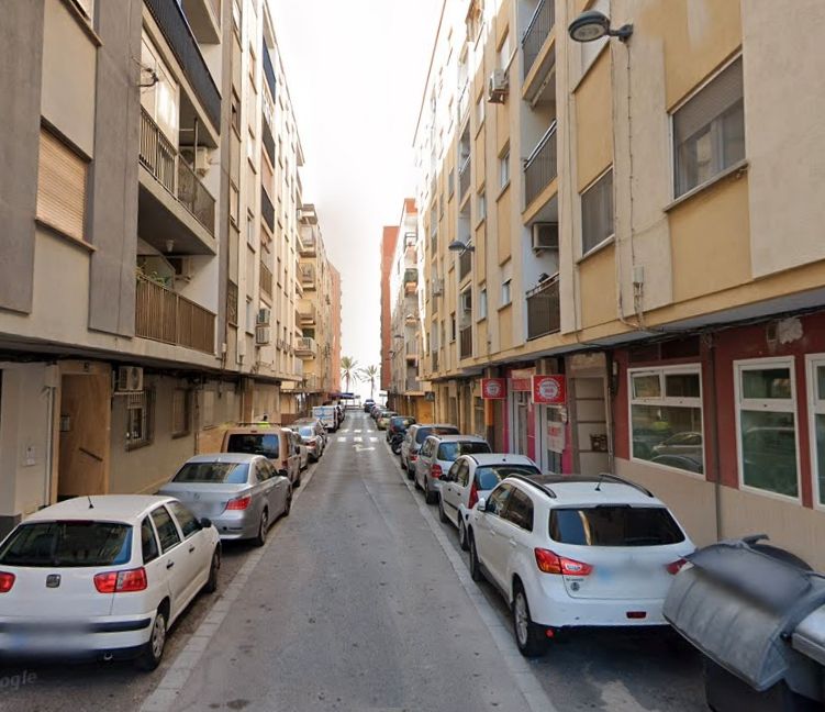 Vista exterior de Piso en venta en  Almería Capital