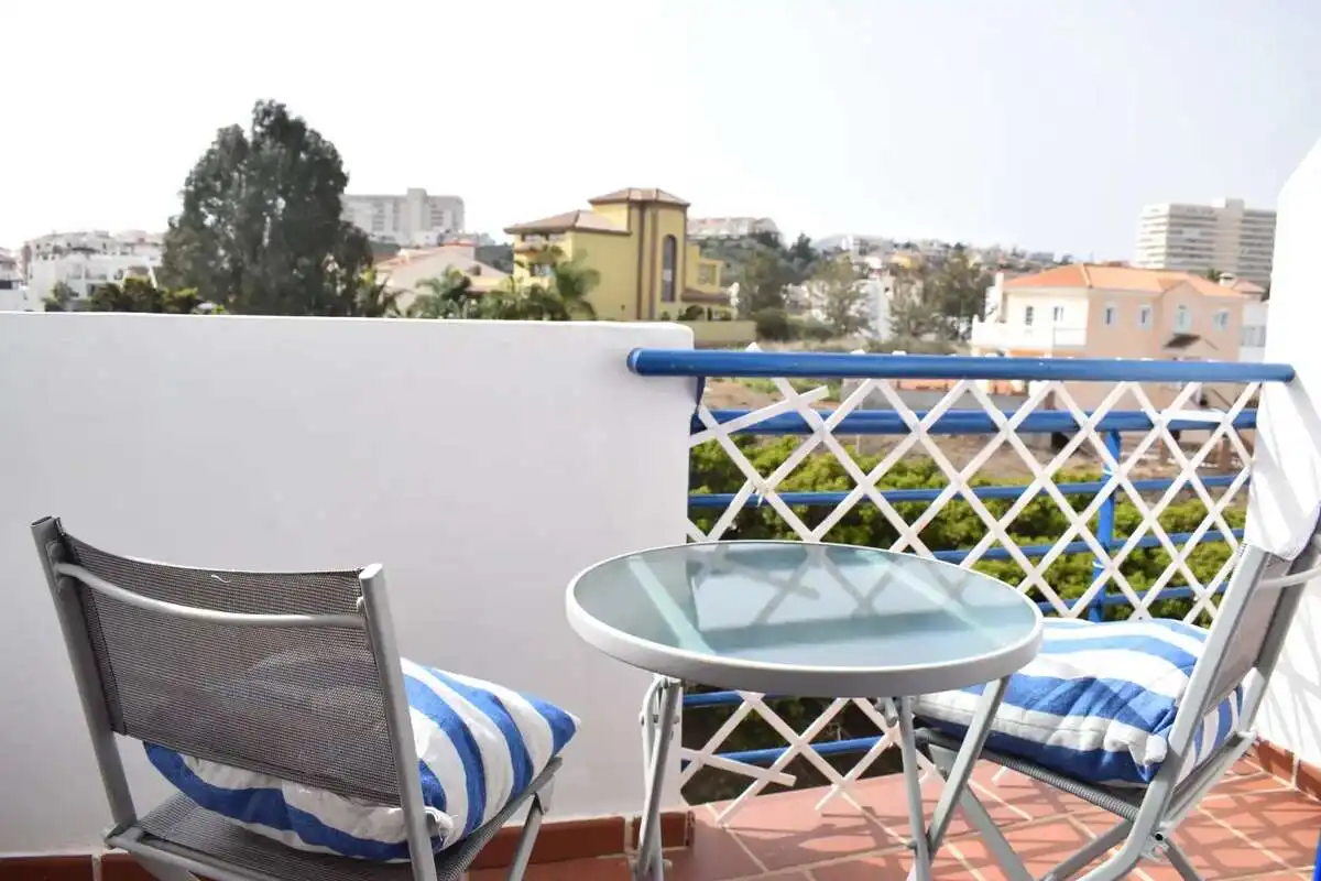 Flat with pool for sale in Torrequebrada, imagen 10