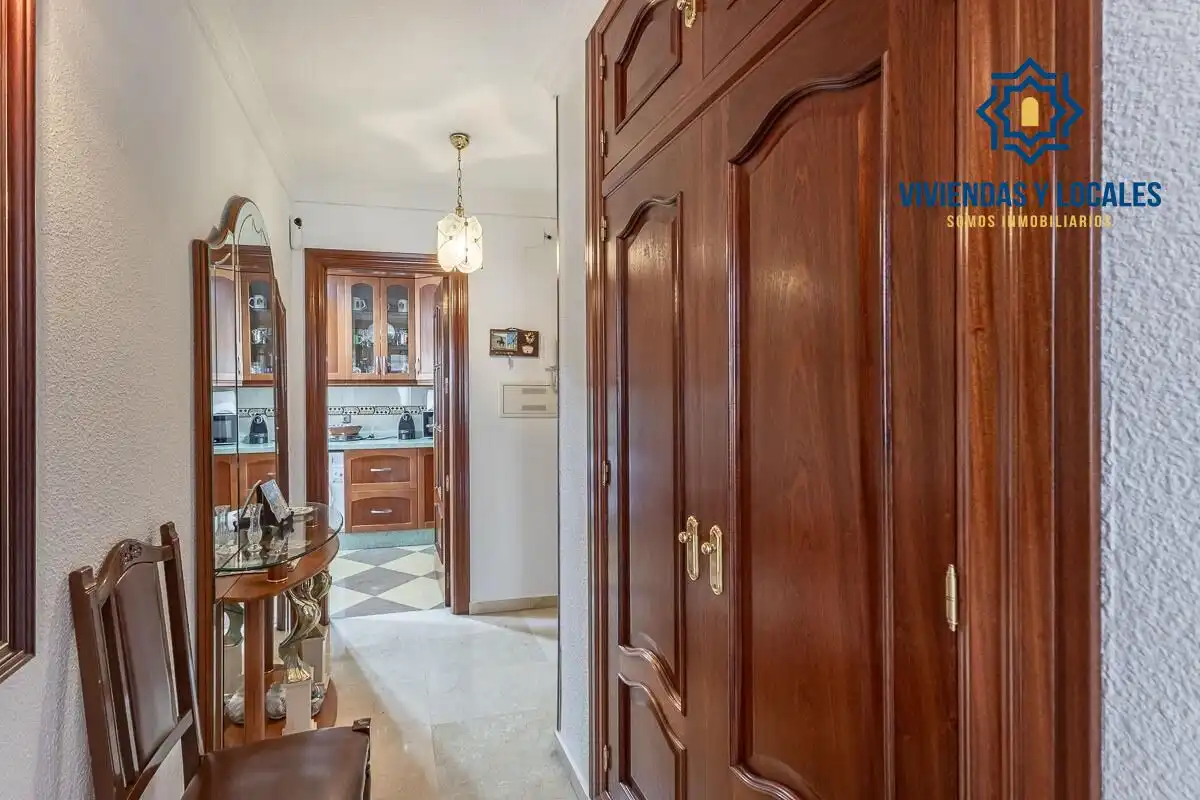 Piso con ascensor en venta en Calle ARQUITECTO JIMENEZ LACAL, imagen 26