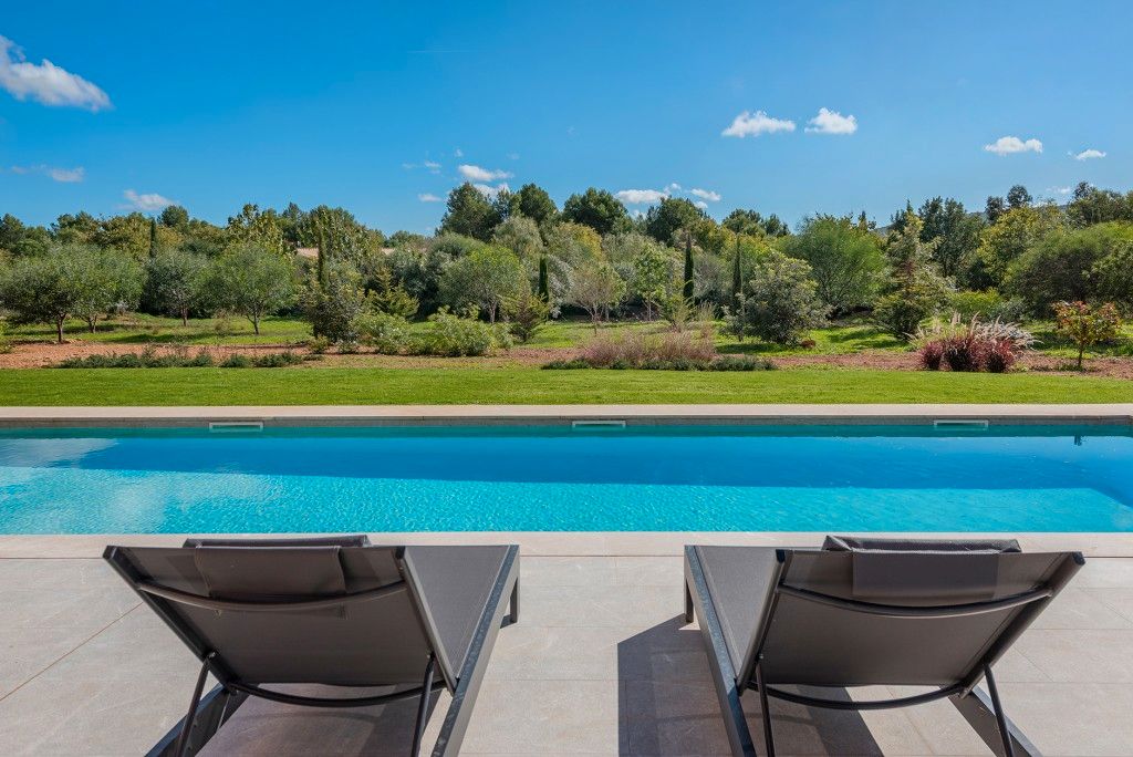 Garden of Country house for sale in Santa María del Camí  with Air Conditioner, Heating and Private garden