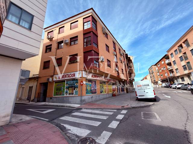 Piso en Venta en Avenida de Santa Bárbara en Santa Bárbara