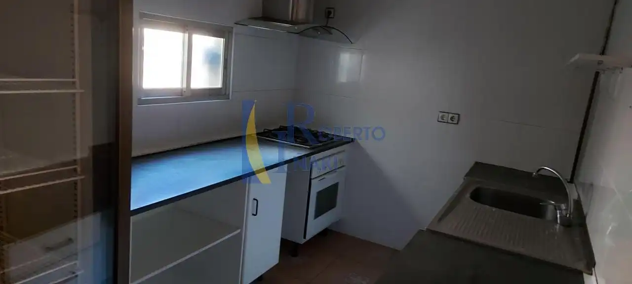 Local comercial en venda a Valencia de Don Juan, imagen 3