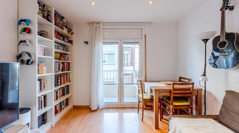Foto 2 de Apartament en venda a Collblanc, Barcelona