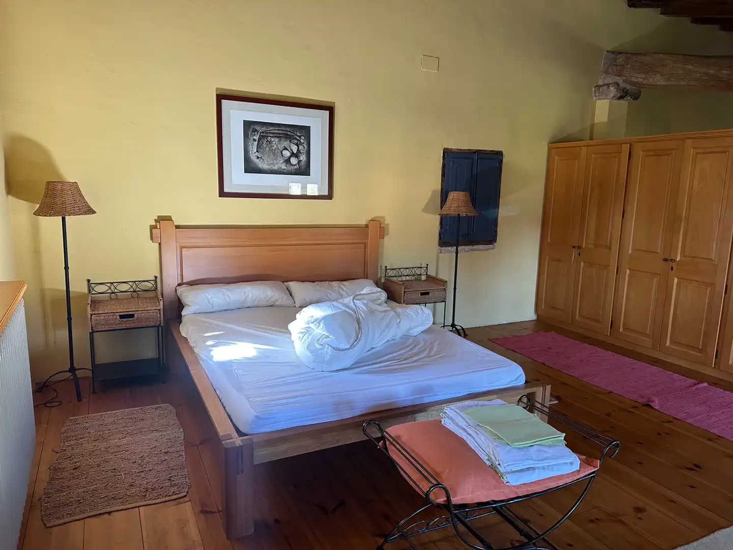 Dormitori de Casa o xalet de lloguer en Cornellà del Terri amb Aire condicionat, Calefacció i Jardí privat