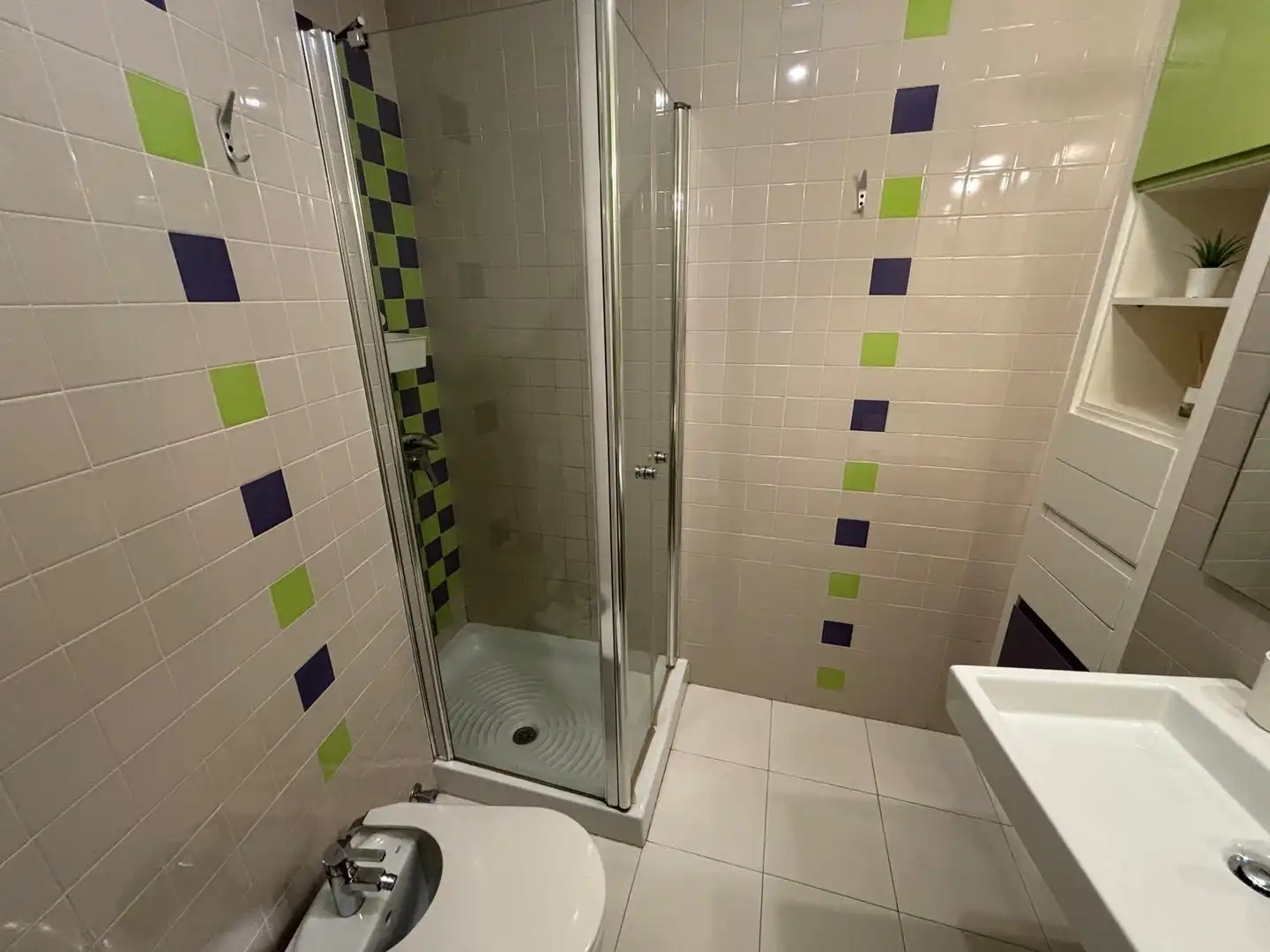 Baño de Piso de alquiler en Murcia con Aire acondicionado, Calefacción y Amueblado