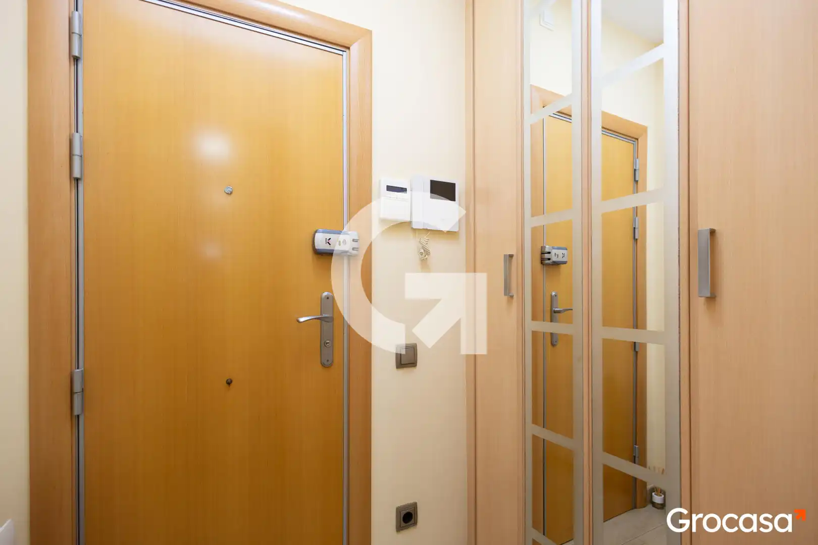 Piso en venta en L'Hospitalet de Llobregat con Aire acondicionado y Calefacción