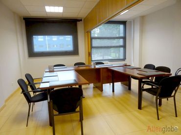 Office space for sale in Llanera
