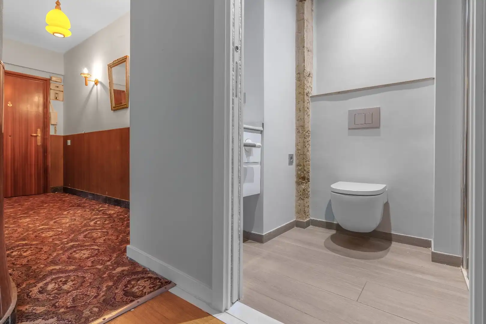 Baño de Piso en venta en Tolosa con Terraza