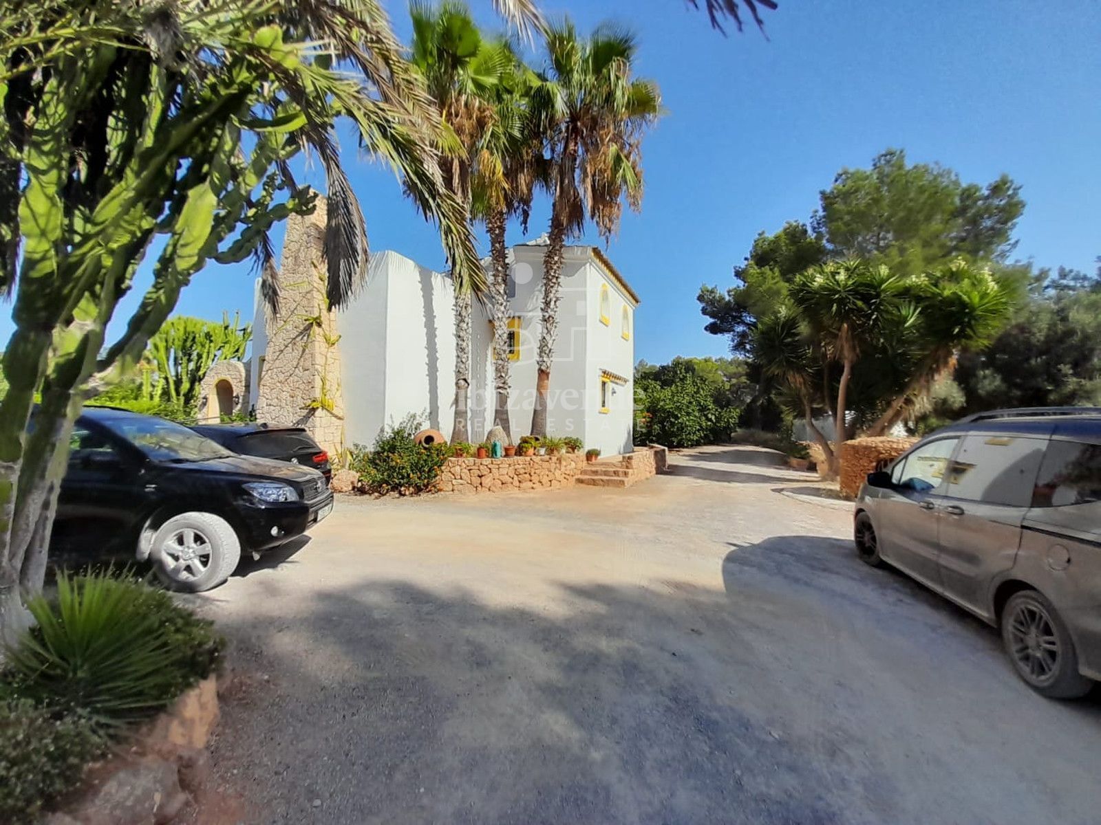 Exterior view of House or chalet for sale in Santa Eulària des Riu  with Air Conditioner, Terrace and Swimming Pool