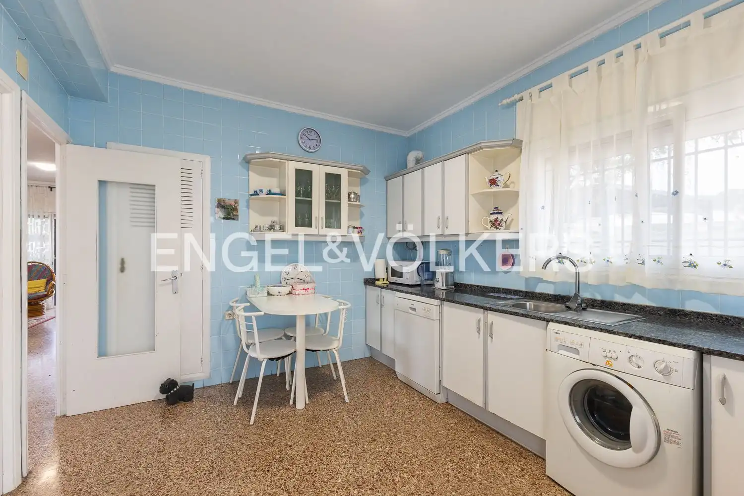 Cocina de Casa o chalet en venta en Paterna con Calefacción, Jardín privado y Terraza
