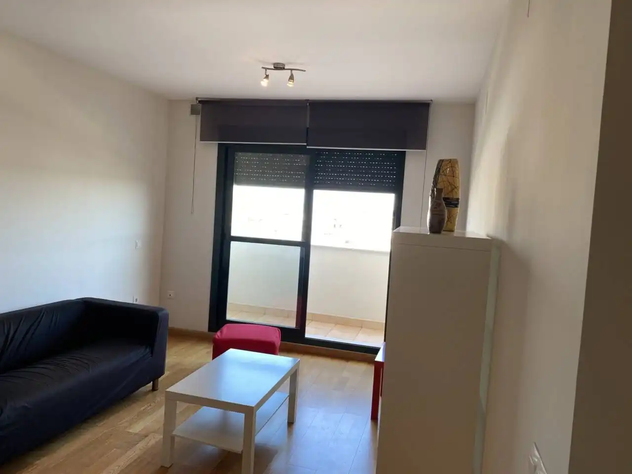 Piso de alquiler en Avenida JOSE MANUEL CABALLERO BONALD, 4, Caballero Bonald - San José Obrero - Guadalcacín