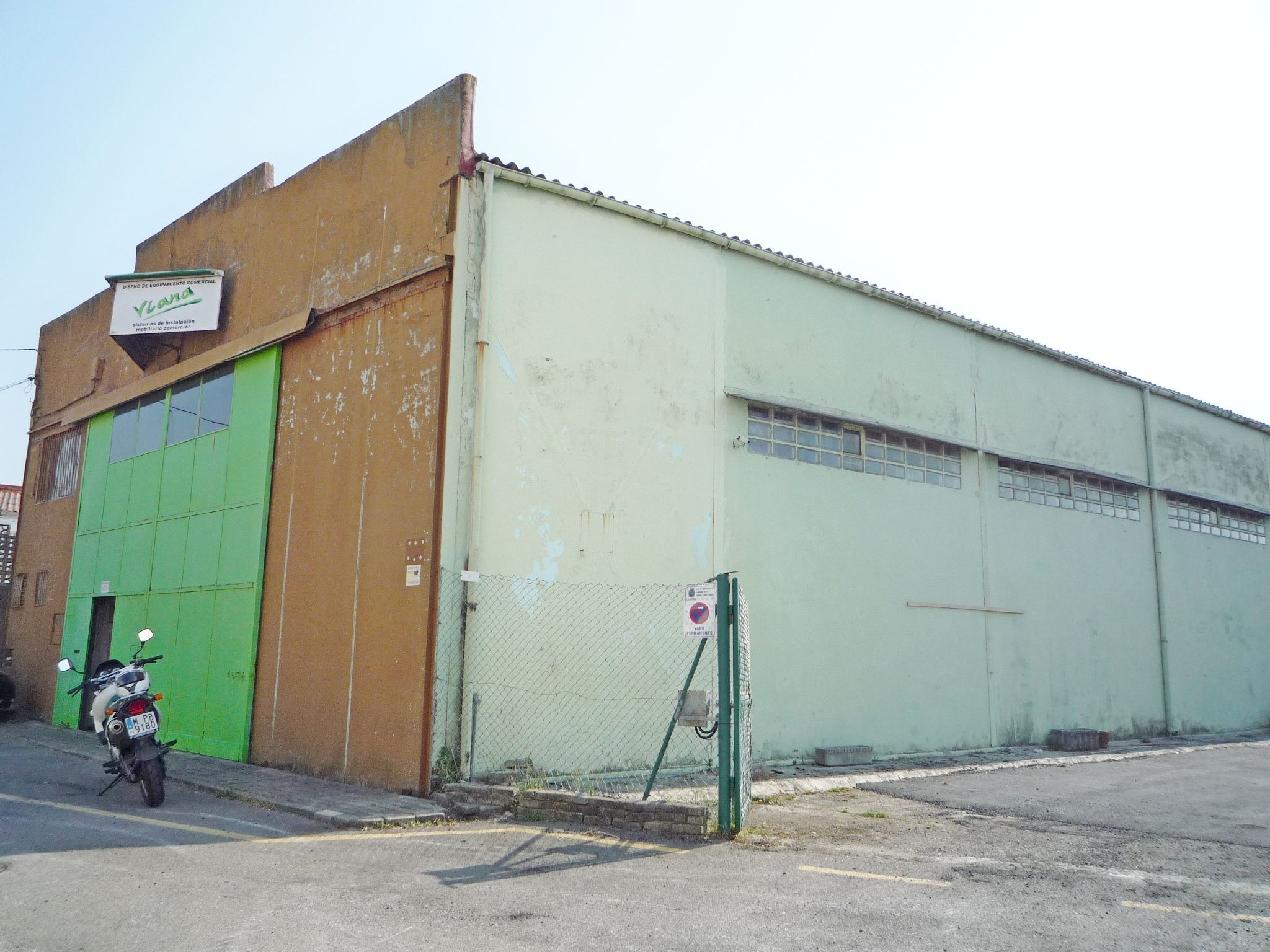 Nau industrial en venda a Calle la Peña, 53, Peñacastillo - Nueva Montaña