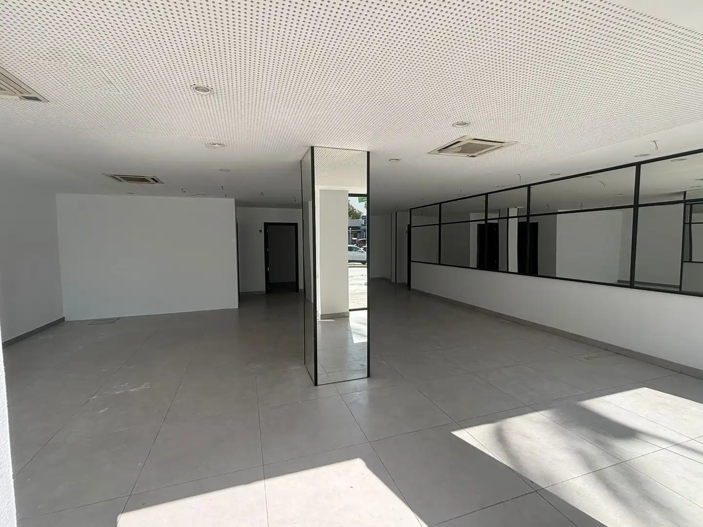 Local comercial en venda a Solymar, imagen 5
