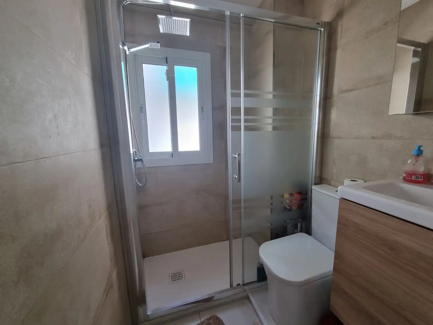 Bathroom of Flat for sale in Torremolinos  with Terrace