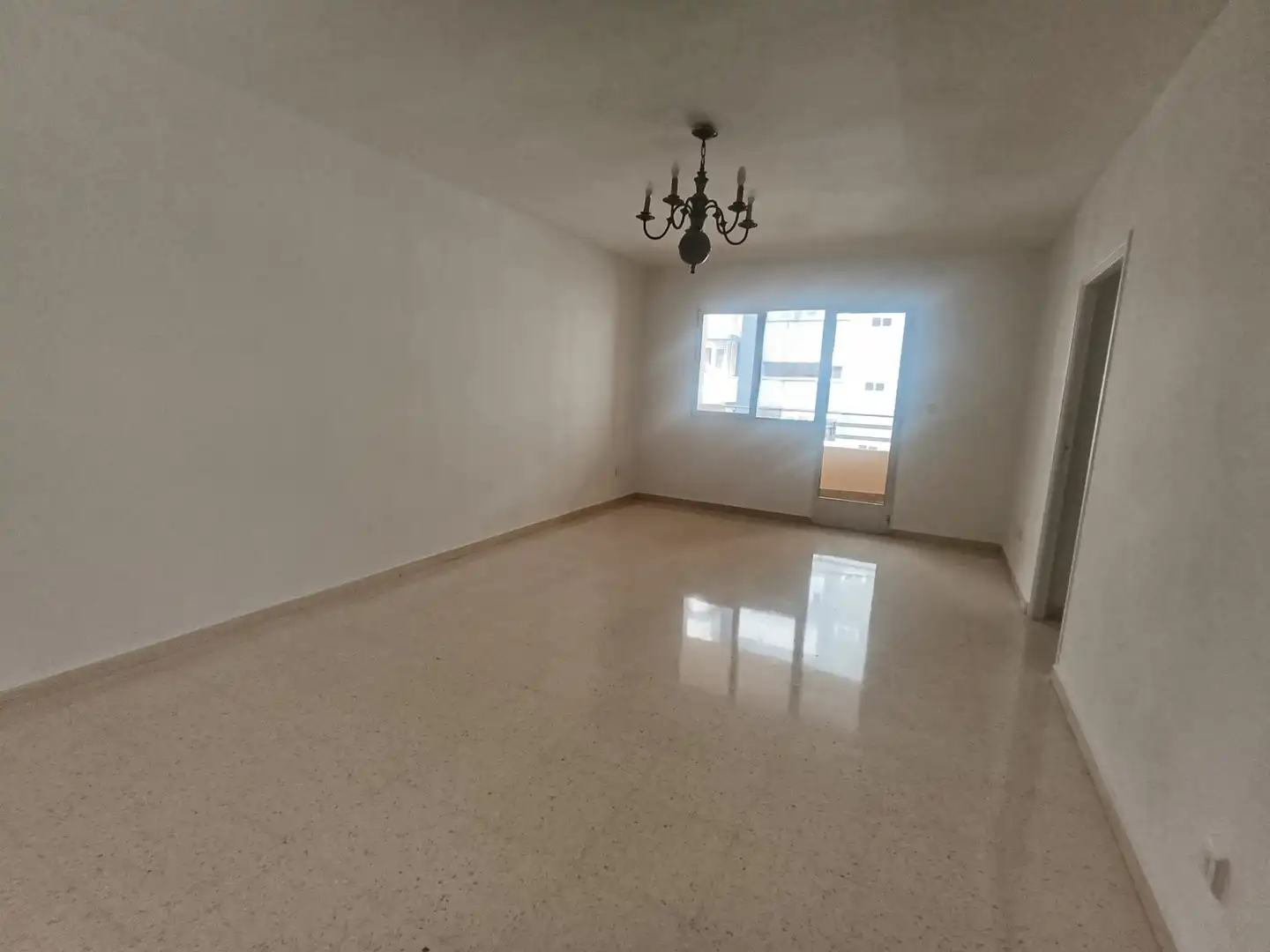 Wohnzimmer von Wohnung zur Miete in Málaga
