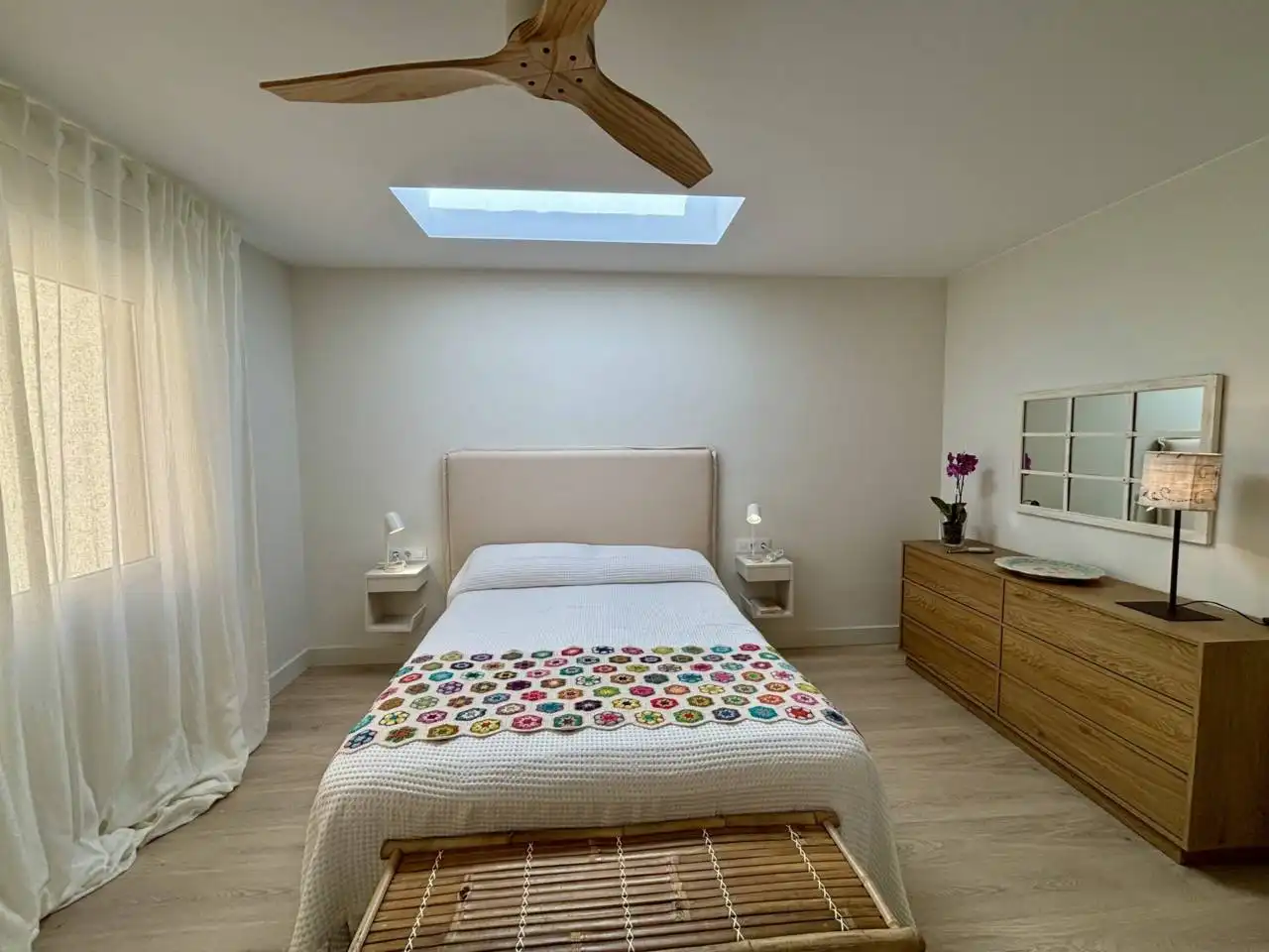 Habitación de Piso de alquiler en Sant Feliu de Guíxols con Terraza y Amueblado