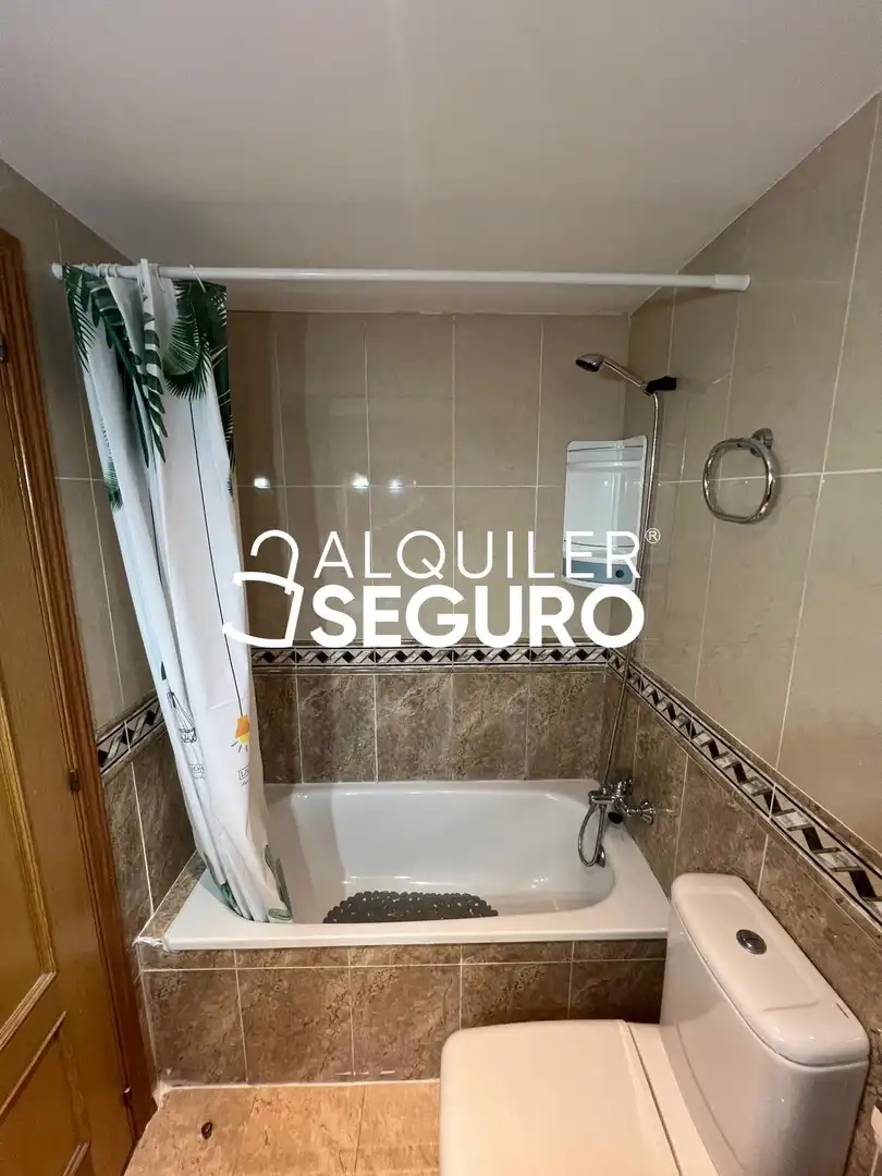Wohnung zur Miete in San Cipriano, Valdebernardo - Valderribas