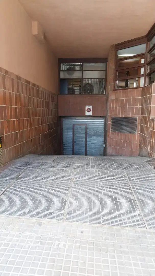 Individuale in vendita a Carrer de Sant Silvestre 17, imagen 2