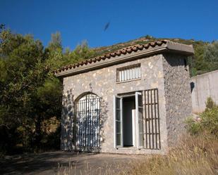 Vista exterior de Casa o xalet en venda en Castellón de la Plana / Castelló de la Plana amb Jardí privat, Terrassa i Traster