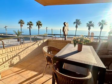 Apartamento con ascensor en venta en Playa Morro de Gos