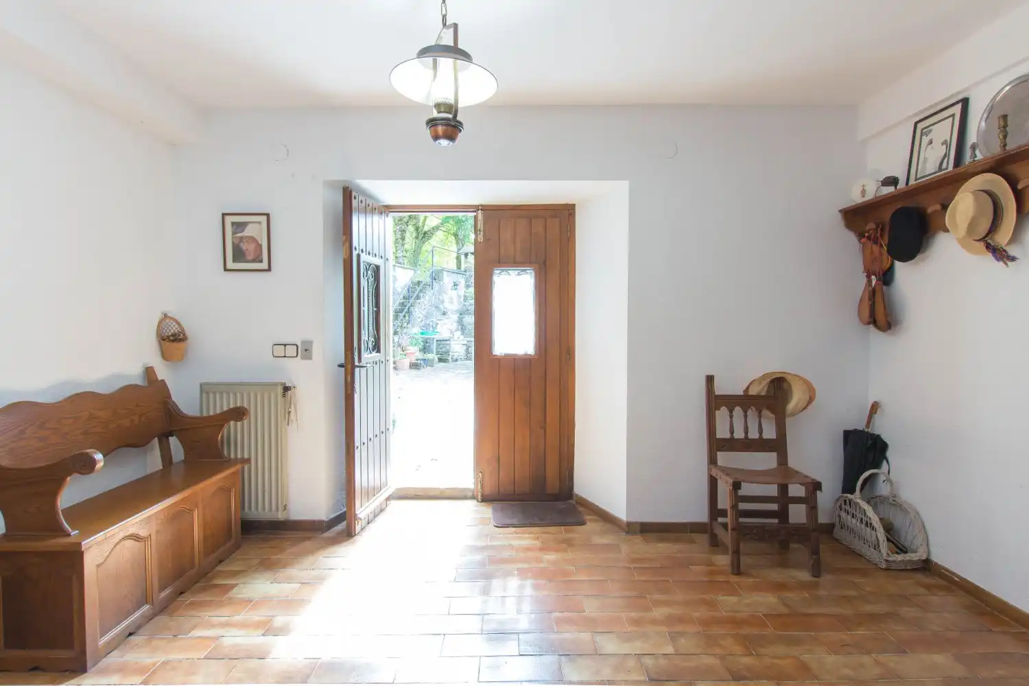 Casa o chalet en venta en Atetz con Calefacción, Terraza y Amueblado