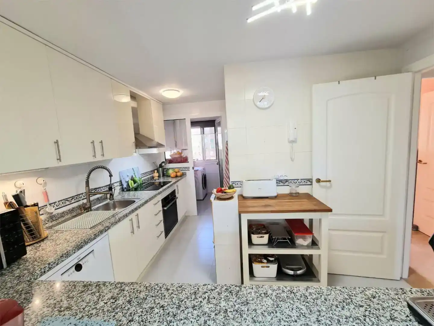 Kitchen of Flat for sale in Manilva  with Air Conditioner and Swimming Pool