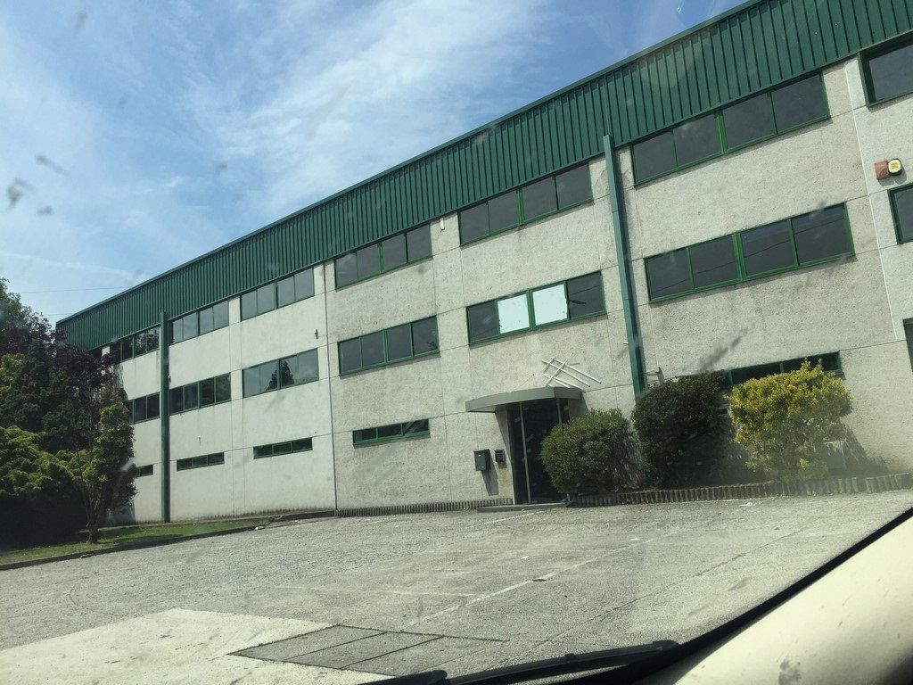 Vista exterior de Nave industrial en venta en A Coruña Capital 