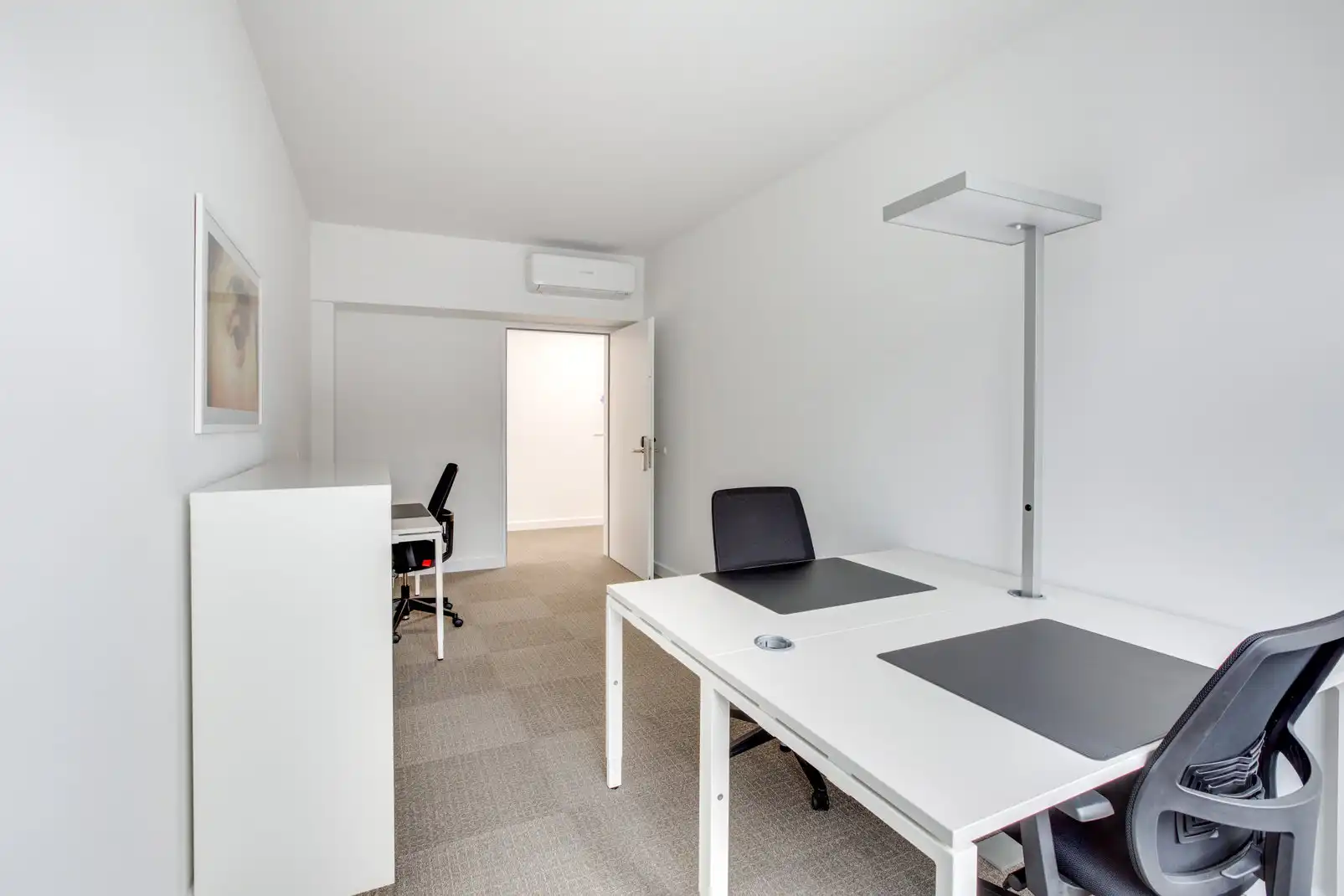 Office space with lift to rent in Ronda de Poniente 2, imagen 8