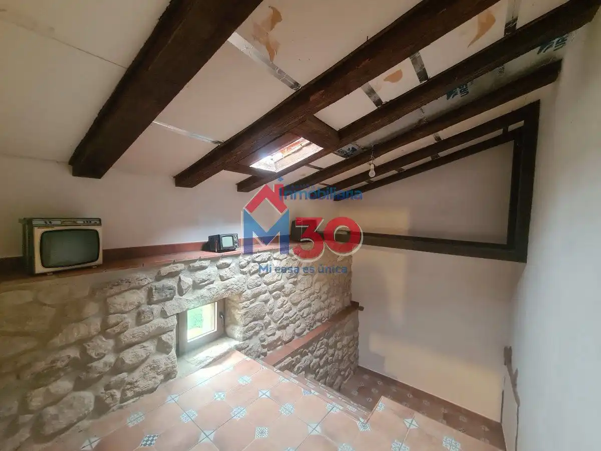 Houses for sale in Miranda de Ebro  with Heating