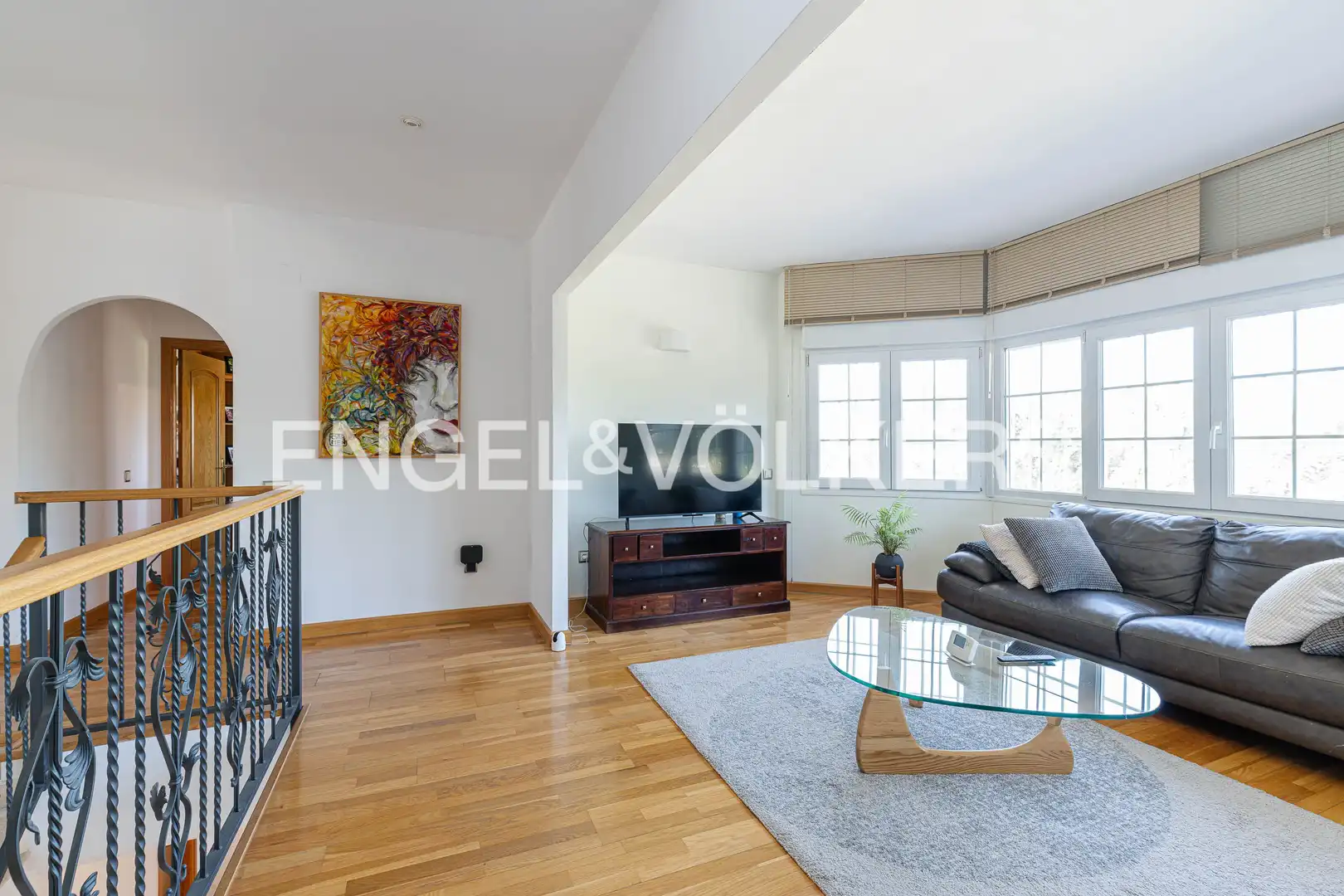Living room of Houses for sale in Villaviciosa de Odón  with Air Conditioner, Heating and Private garden