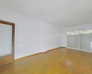 Sala d'estar de Pis en venda en Castelldefels amb Calefacció i Jardí privat
