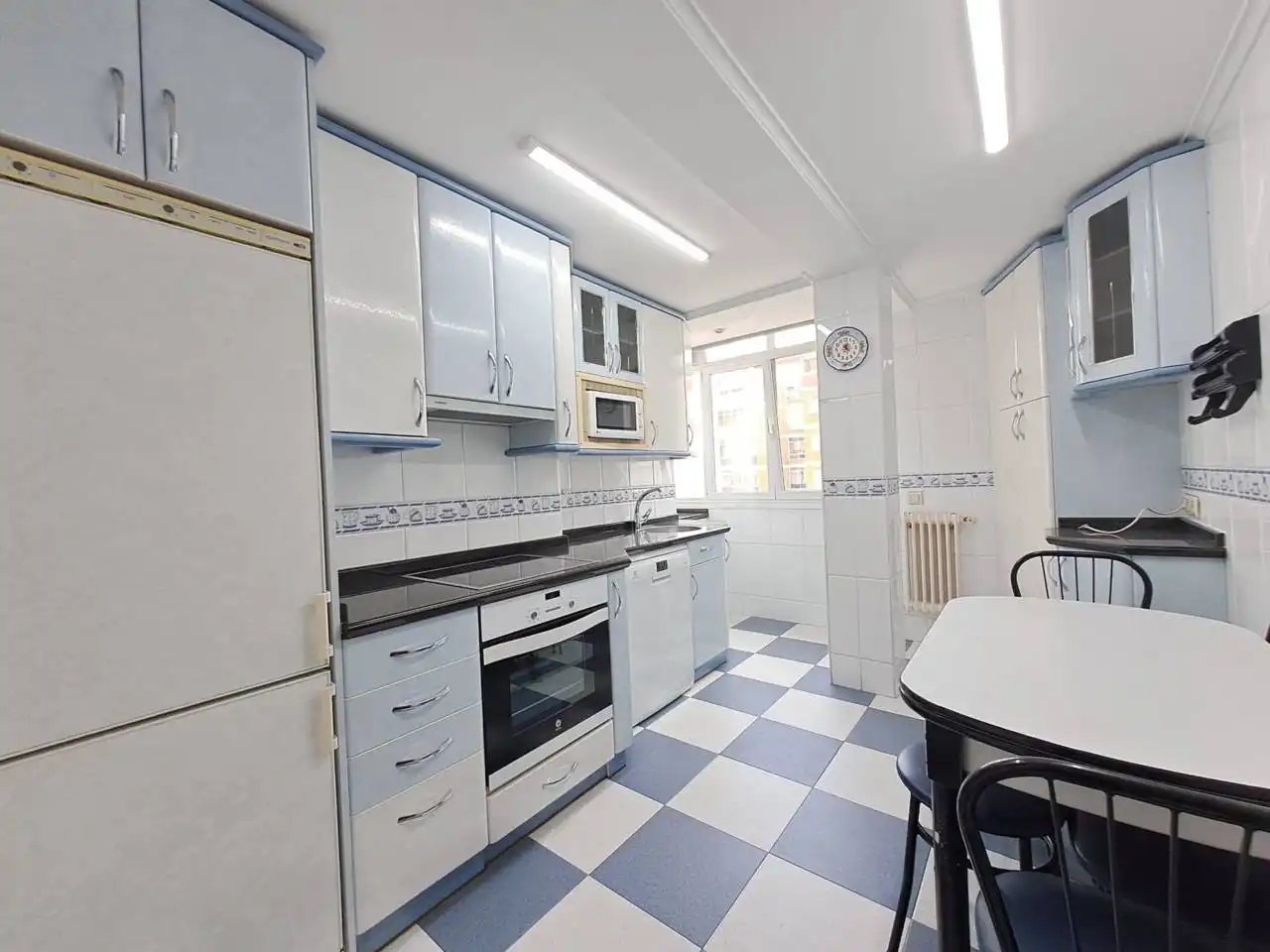 Kitchen of Flat for sale in Burgos  with Heating