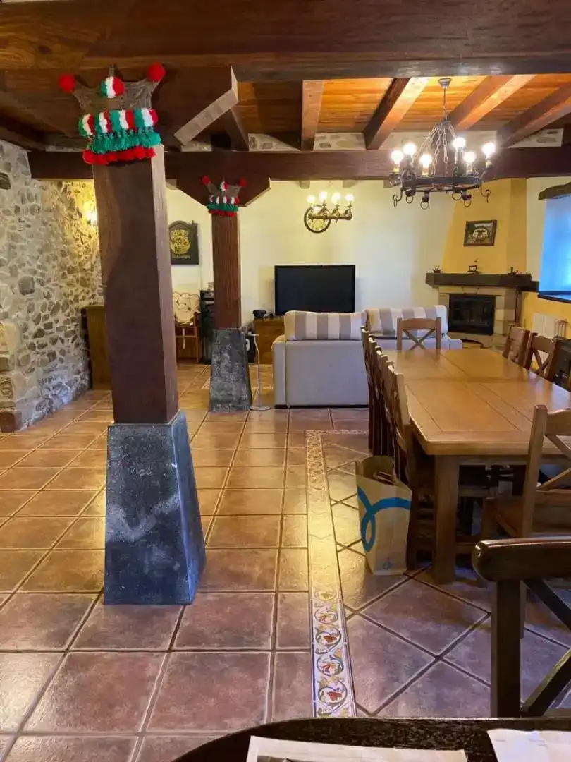 Menjador de Finca rústica en venda en Gordexola amb Balcó