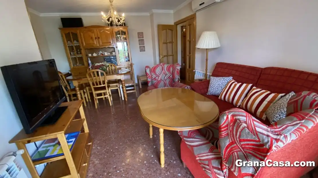 Dining room of Flat for rent in Granada  with Heating, Terrace and Furnished