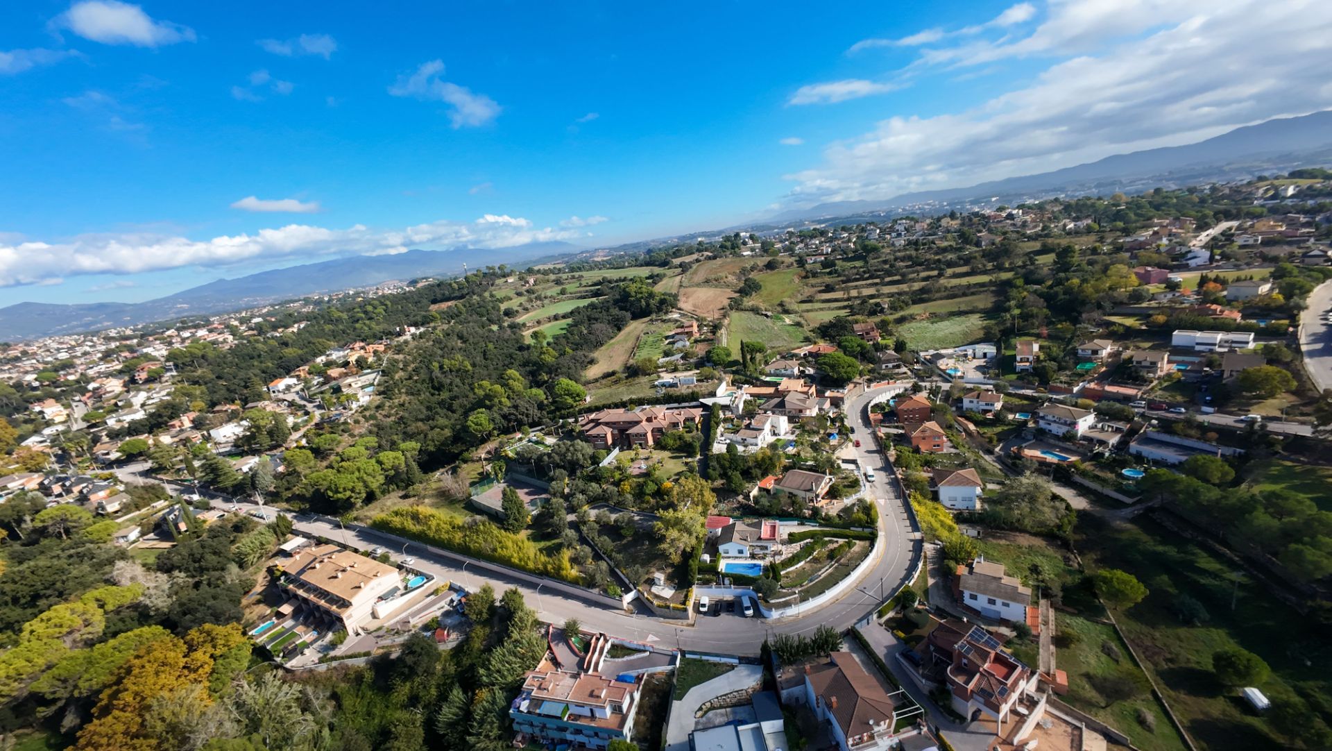 Vista exterior de Casa o xalet en venda en Lliçà de Vall amb Aire condicionat, Calefacció i Jardí privat