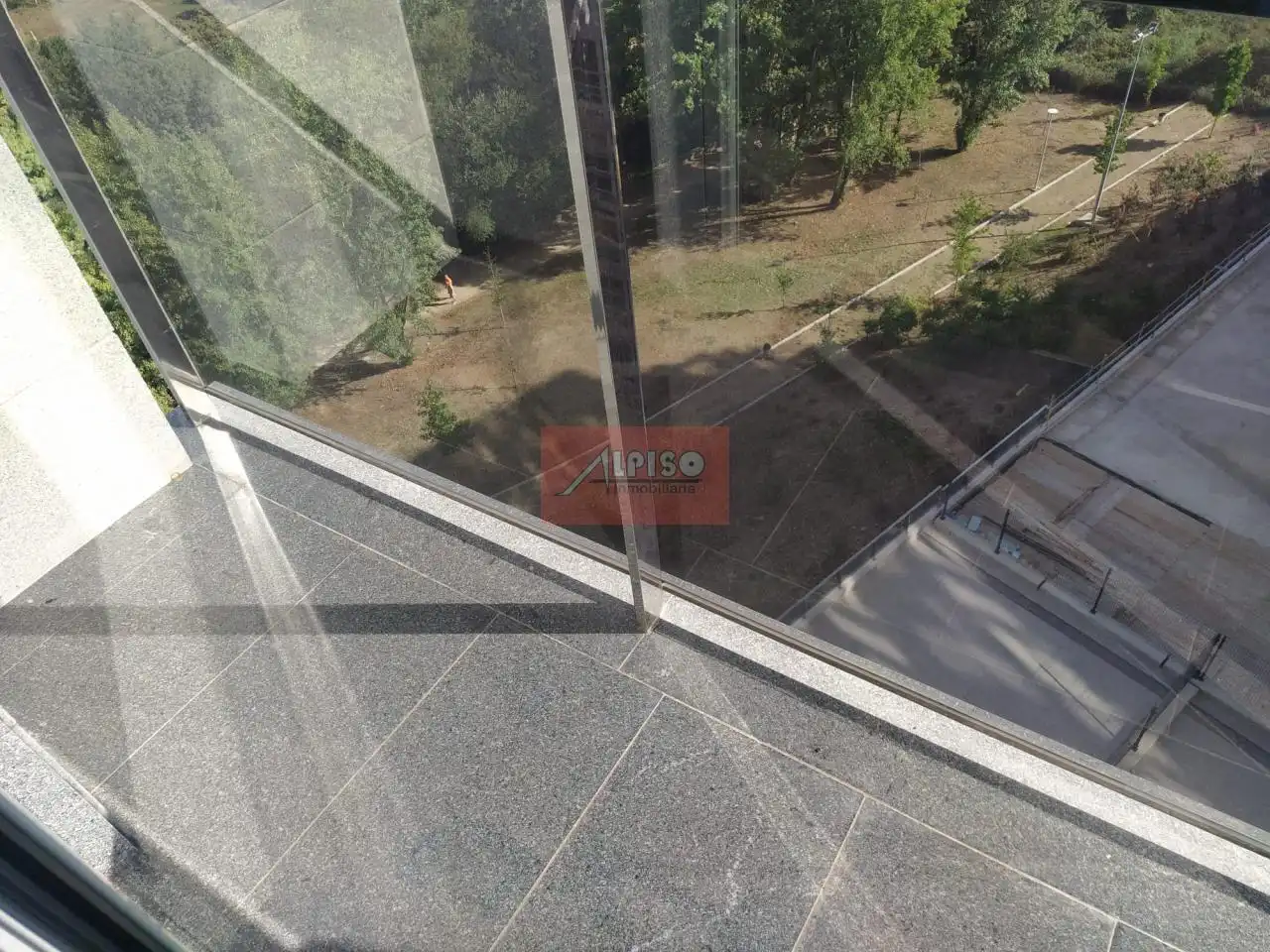 Terrassa de Estudi en venda en Ourense Capital  amb Calefacció i Balcó