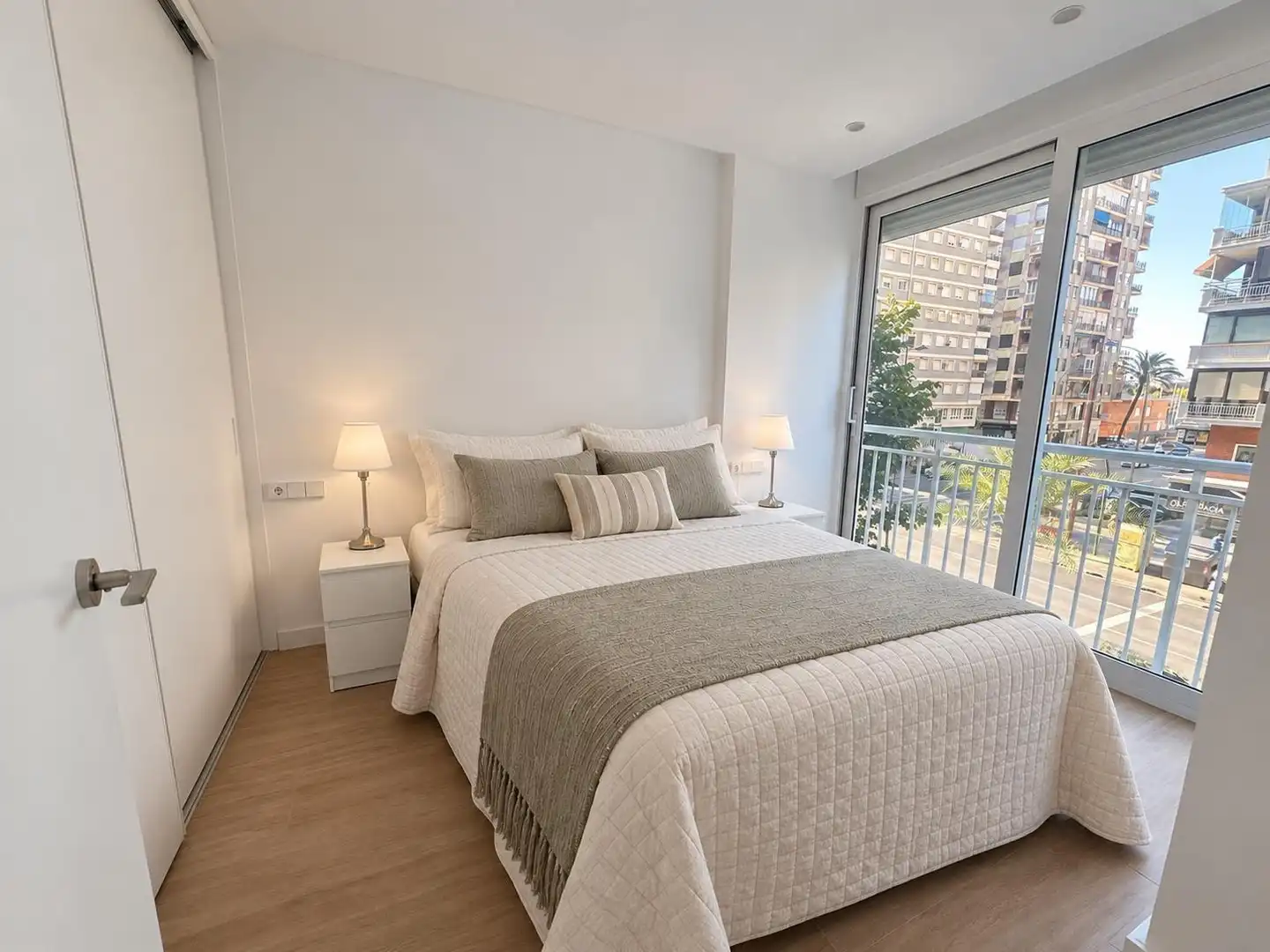 Flat with lift to rent in Avenida GENERAL PRIMO RIVERA, imagen 9
