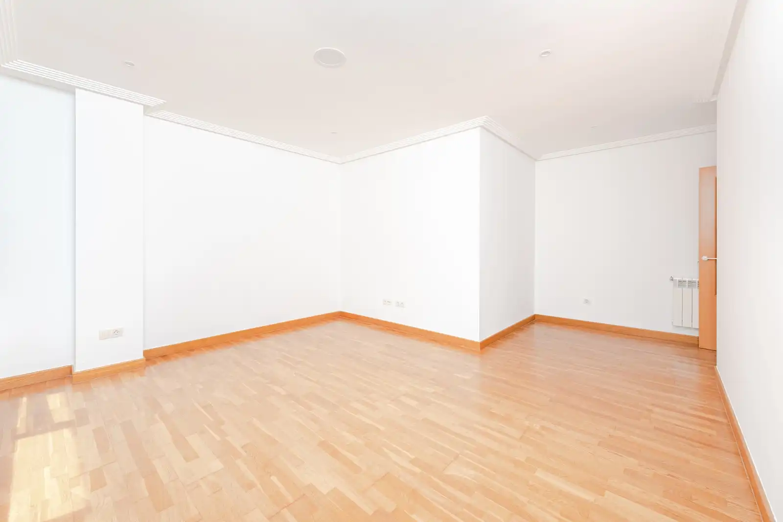 Flat for sale in Vigo   with Storage room