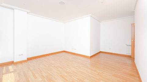 Foto 4 de Piso en venta en O Castro, Vigo