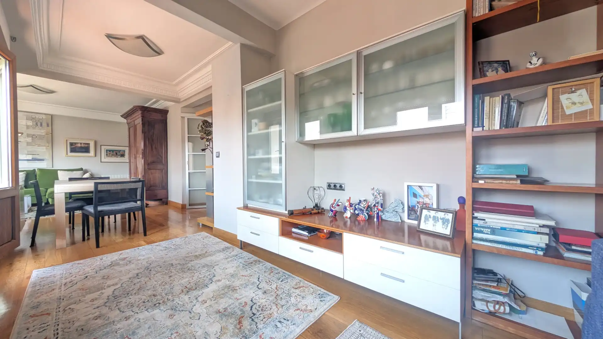 Sala de estar de Ático en venta en Bilbao  con Calefacción, Terraza y Amueblado