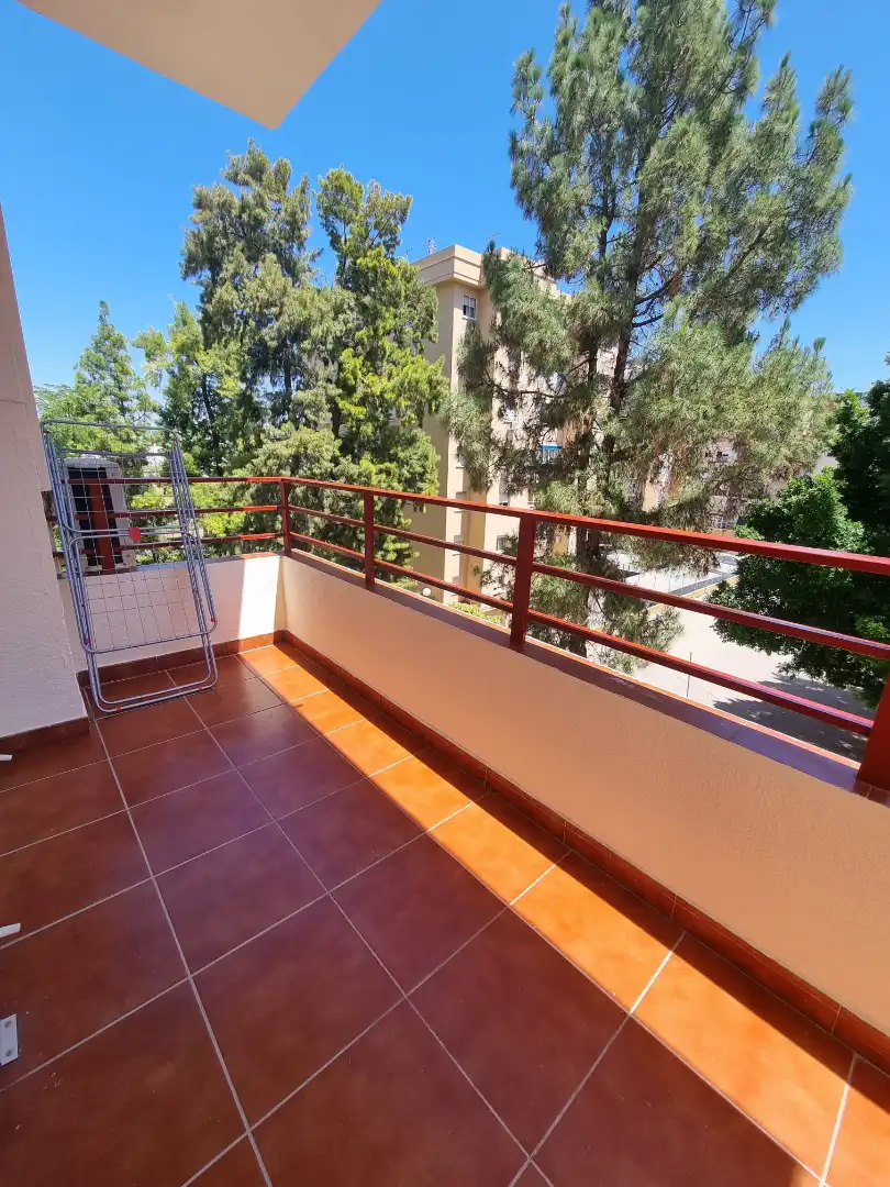 Appartamento con ascensore in affitto a Barrio Ciudad Jardín San José, imagen 5