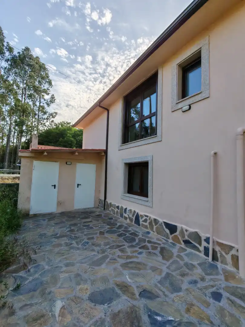 Vista exterior de Casa o chalet en venta en O Pino  con Calefacción, Jardín privado y Trastero