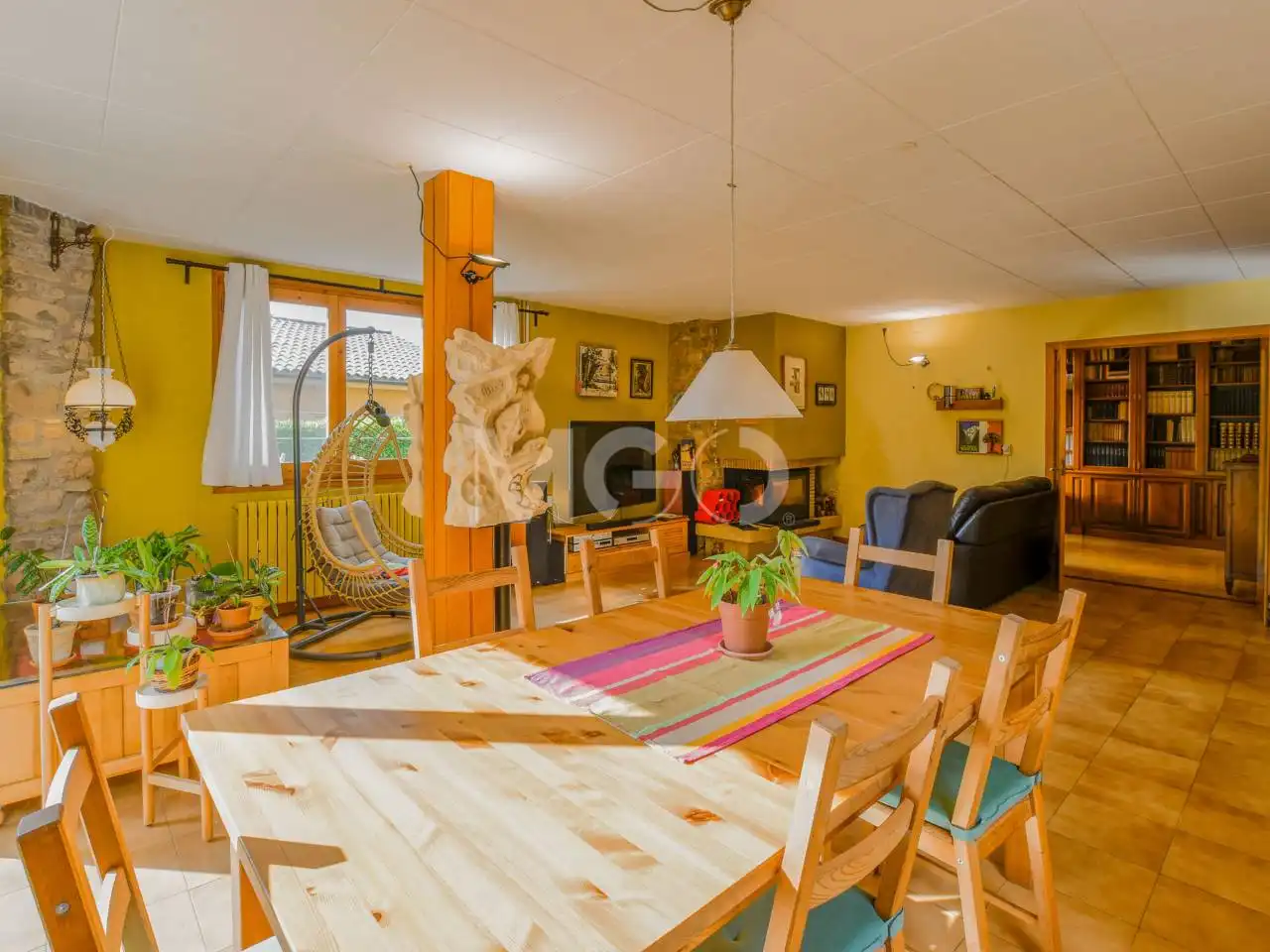 Jardí de Casa o xalet en venda en Tavèrnoles amb Calefacció, Jardí privat i Parquet