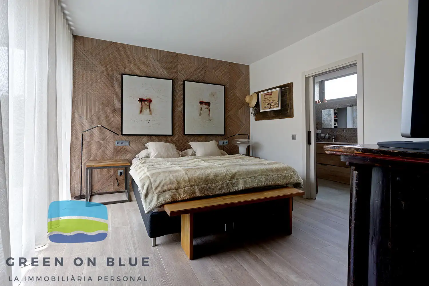 Bedroom of Houses for sale in Peralada  with Air Conditioner, Oven and Washing machine