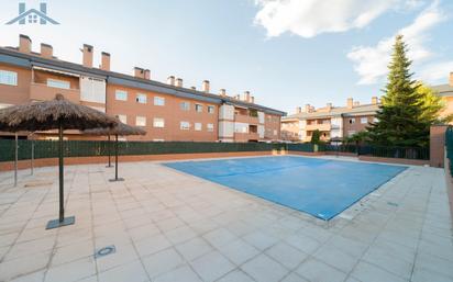 Swimming pool of Flat for sale in Las Rozas de Madrid  with Air Conditioner and Terrace