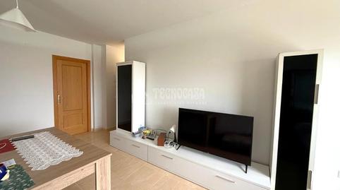 Foto 2 de Piso en venta en San Bartolomé de las Abiertas, Toledo